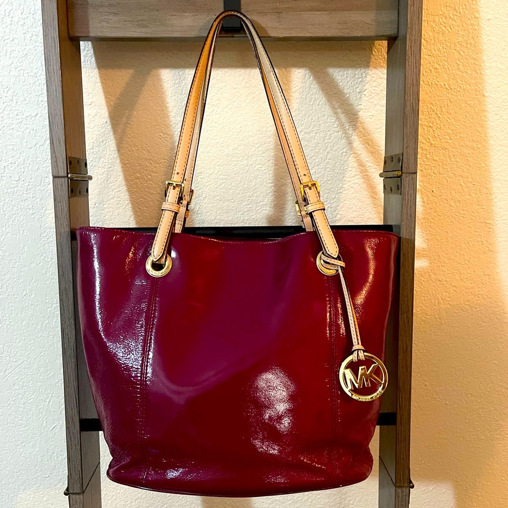 Michael Kors Jet Set Burgundy Tote